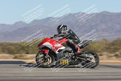 media/Oct-30-2025-Racers Edge (Thu) [[dabbdaf680]]/3-B Group/Session 4 (Turn 9 Side)/